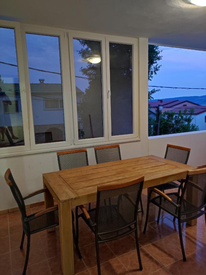 Apartments Veni Up Starigrad Paklenica Bagian luar foto