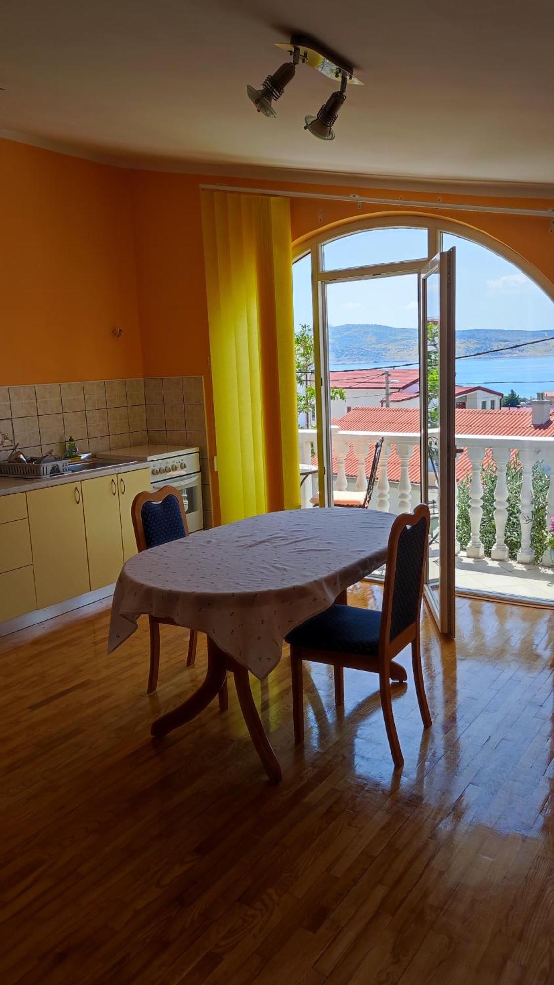 Apartments Veni Up Starigrad Paklenica Ruang foto