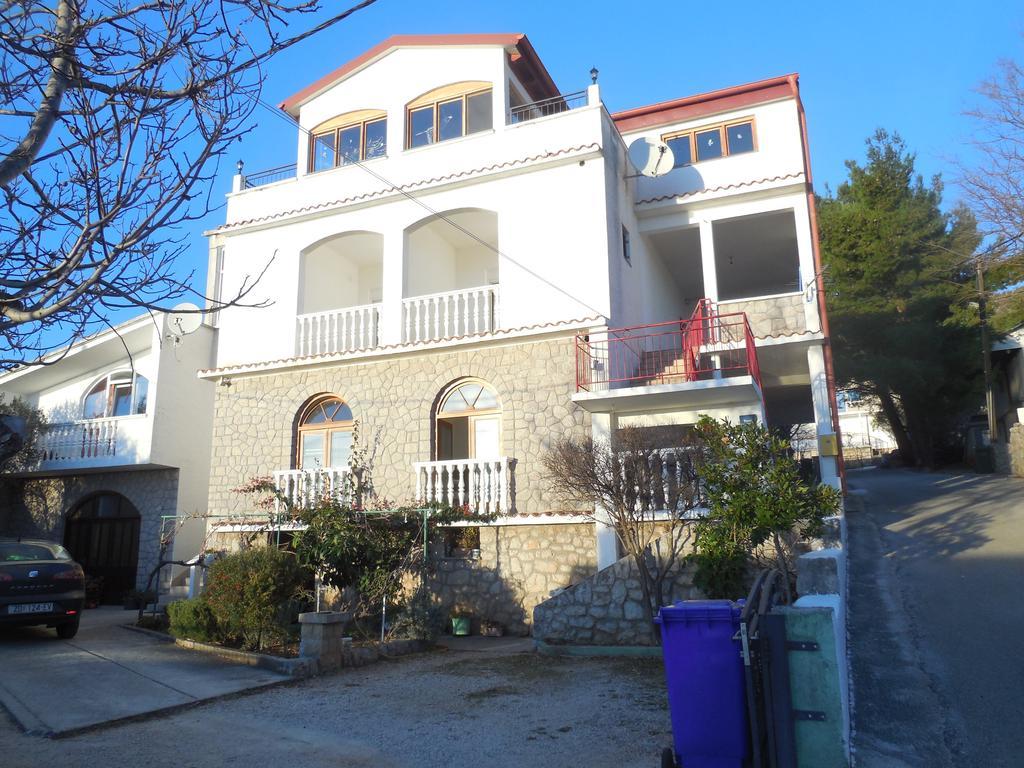 Apartments Veni Up Starigrad Paklenica Bagian luar foto